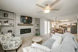 MTR Lorinda - #9025 - Lorinda's North by Northwest