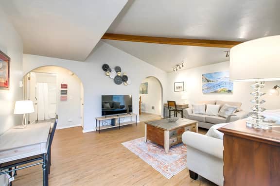 Norfolk - #3178 - Bown Crossing Bungalow