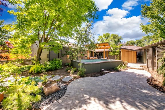 Hillview - #731 - PRIVATE HOTSPRINGS POOL-The East End Retreat