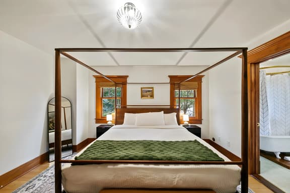 MTR Jefferson - #801 - The Paramount